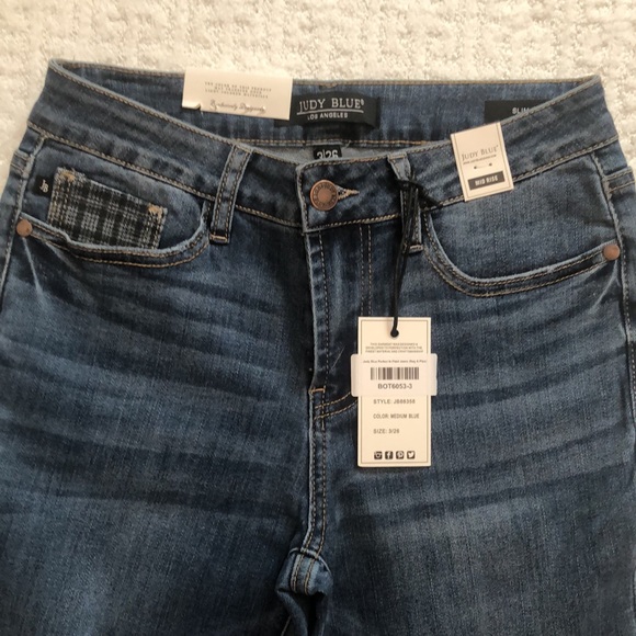 Judy Blue jeans - Picture 3 of 9